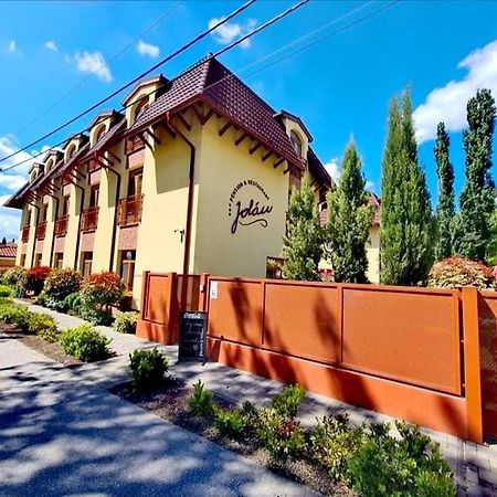 Jolan Pension & Restaurant Cicov Экстерьер фото
