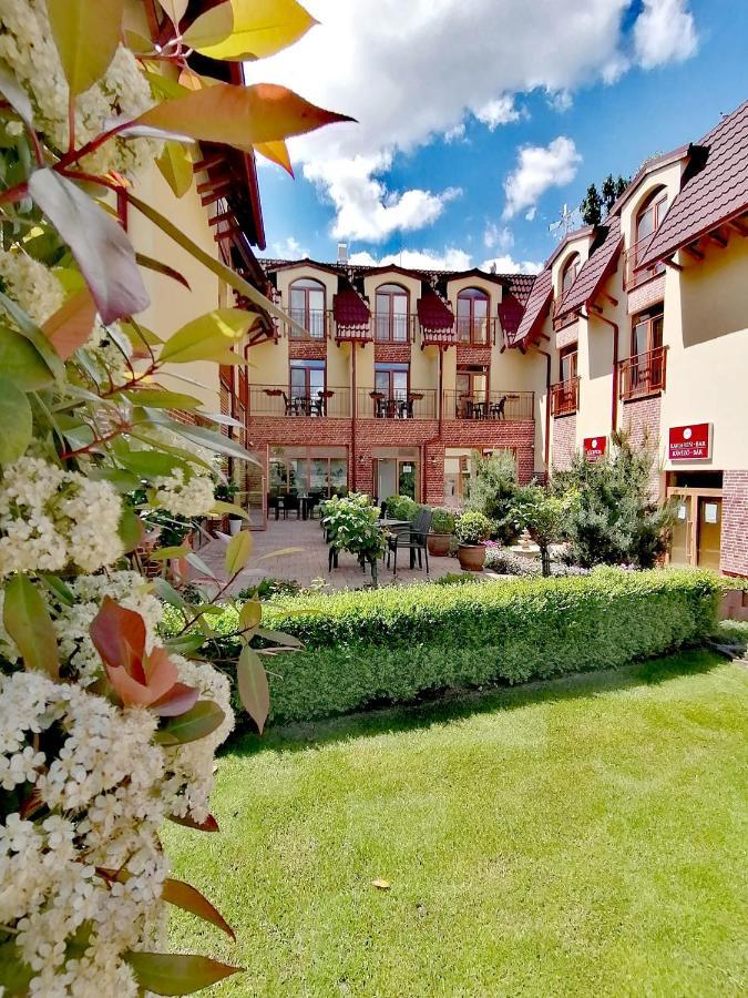 Jolan Pension & Restaurant Cicov Экстерьер фото