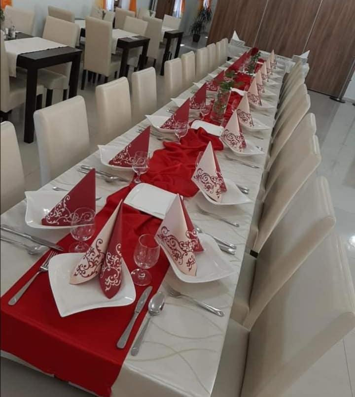 Jolan Pension & Restaurant Cicov Экстерьер фото